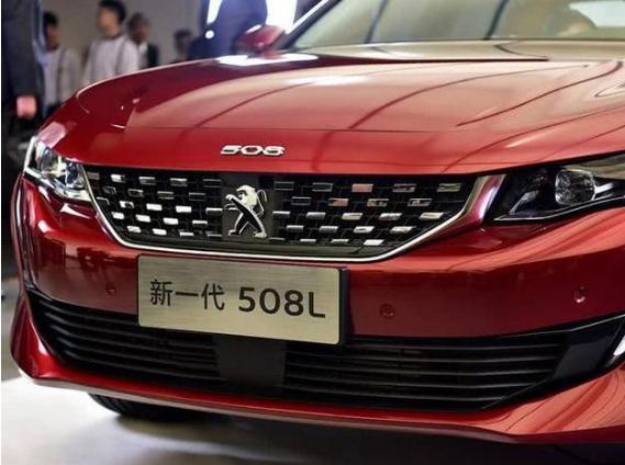 雪铁龙全新SUV，约合17万，给我一个不选C-HR的理由