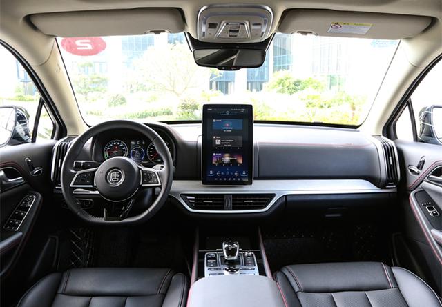 新款比亚迪唐或将于8月亮相，内外都采用家族式设计语言