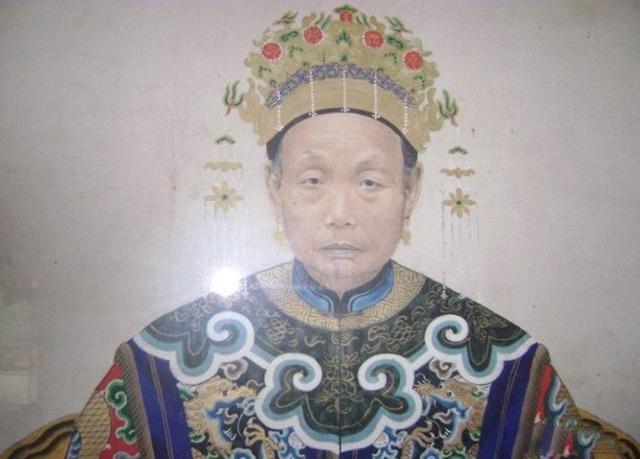 欧阳凝祉思前想后,想到自家女儿,便对曾国藩提出要把女儿许配给他.