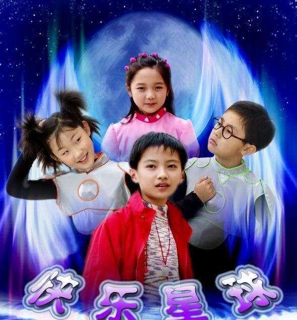 她9岁参演名剧一夜成名24年后长成长腿美女假小子变成美少女