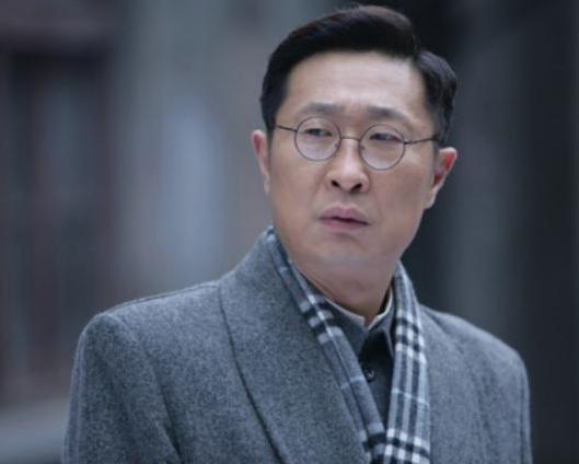 带你看看林永健住的豪宅,家里装修很普通,跟明星身份不太相符