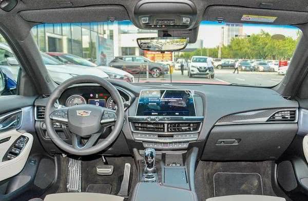 手握30万预算，不想要BBA街车，这几款高颜值也不错！