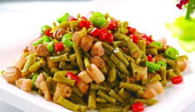 酸豆角炒肉