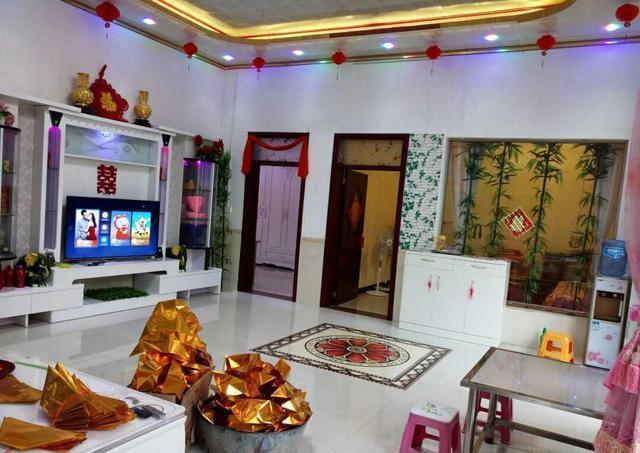 婚礼结束,晒晒婆家农村婚房,超爱大院子,给300万也不换