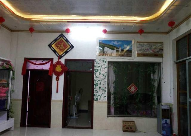 婚礼结束,晒晒婆家农村婚房,超爱大院子,给300万也不换