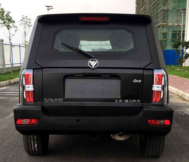 国产suv再次发力福田拓陆者柴油四驱越野车亮相比普拉多气派