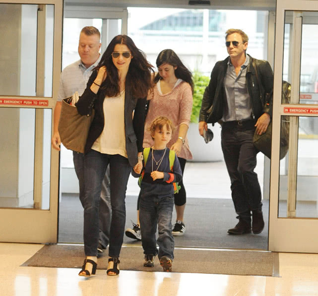 007扮演者身家超10亿却称不想给孩子留遗产理由令人敬佩