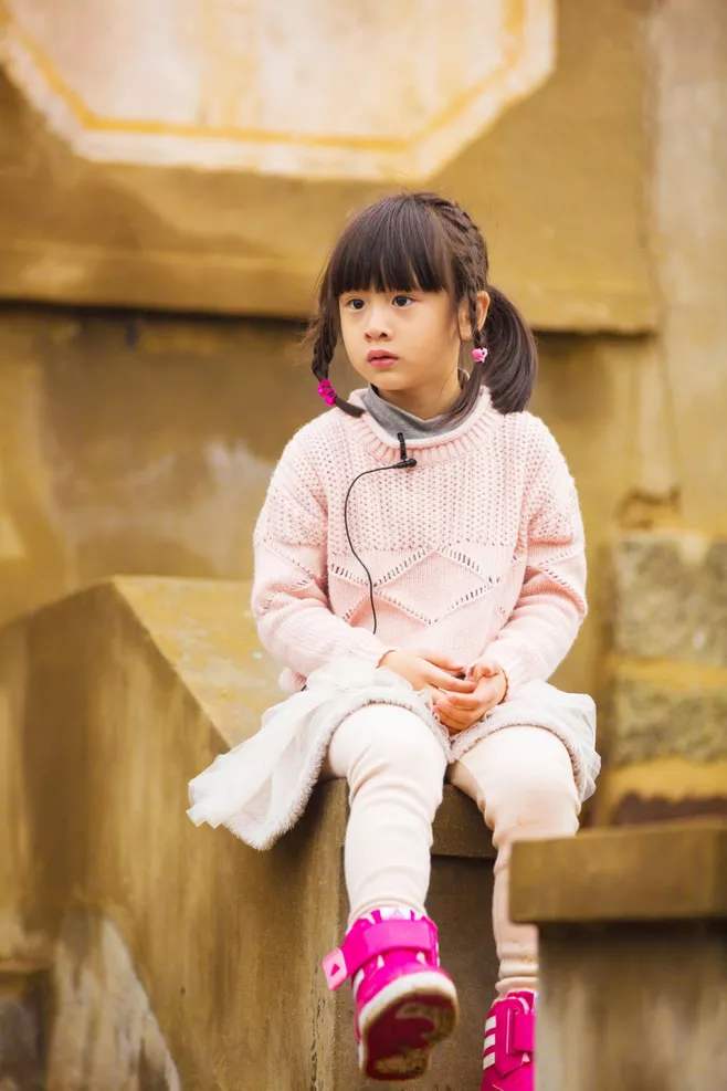 有种整容叫森碟长大,当年"疯癫"太搞笑,没想逆袭成长腿女神