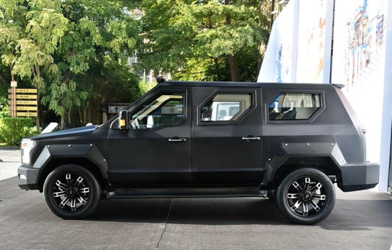 北汽福田拓陆者防弹车曝光,前脸酷似福特猛禽