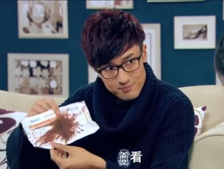 有种整容叫11年后关谷神奇公告场所另类穿搭34岁像50岁