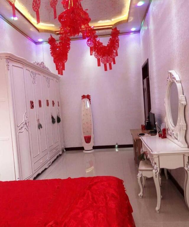 婚礼结束,晒晒婆家农村婚房,超爱大院子,给300万也不换