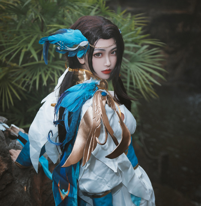 王者荣耀虞姬cos所谓伊人在水一方的美你感受到了吗