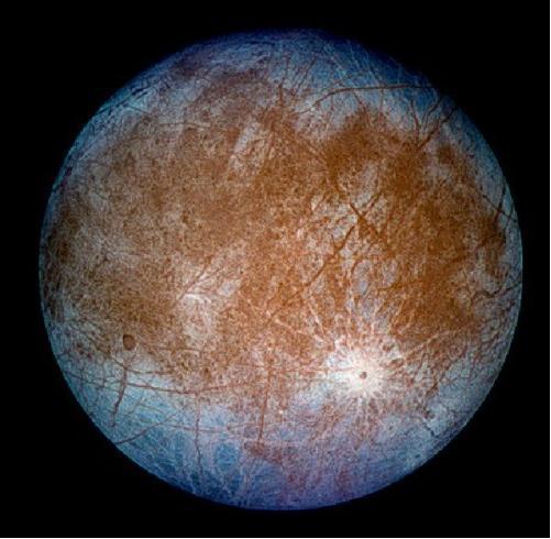 土卫三和木卫二有什么联系接连出现大量红色条纹它们是什么