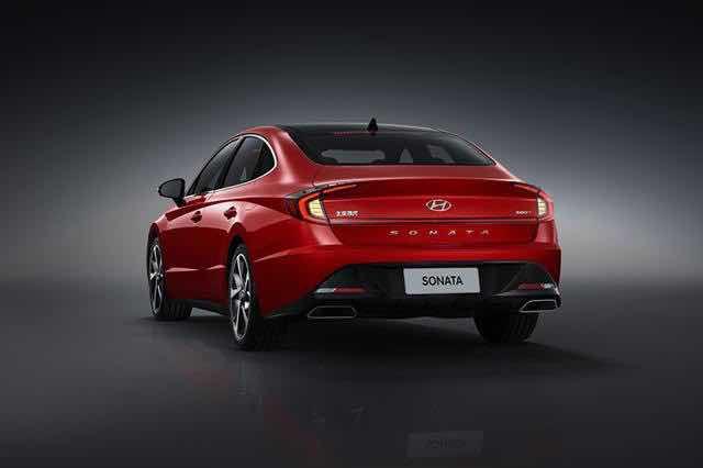 伊兰特、菲斯塔、索纳塔这些鲶鱼系审美的车，能获得好感吗？