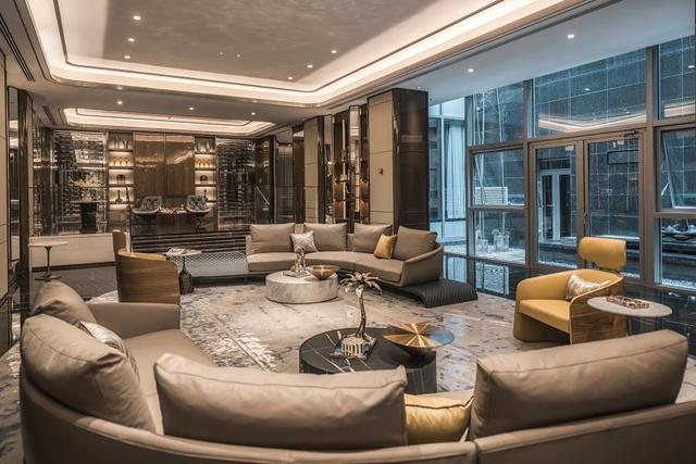 这才是豪宅应有的模样,600㎡顶级别墅,一进门就惊艳