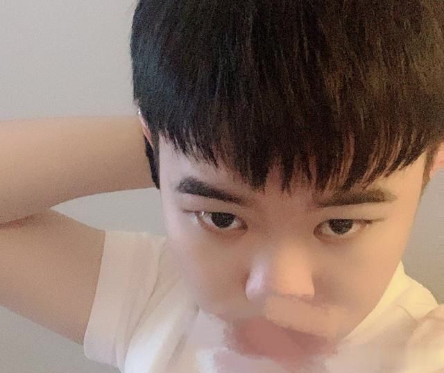 野王酷爱女软辅,韩涵经常找天天珂双排,寂然对自家辅助心动了|虎牙