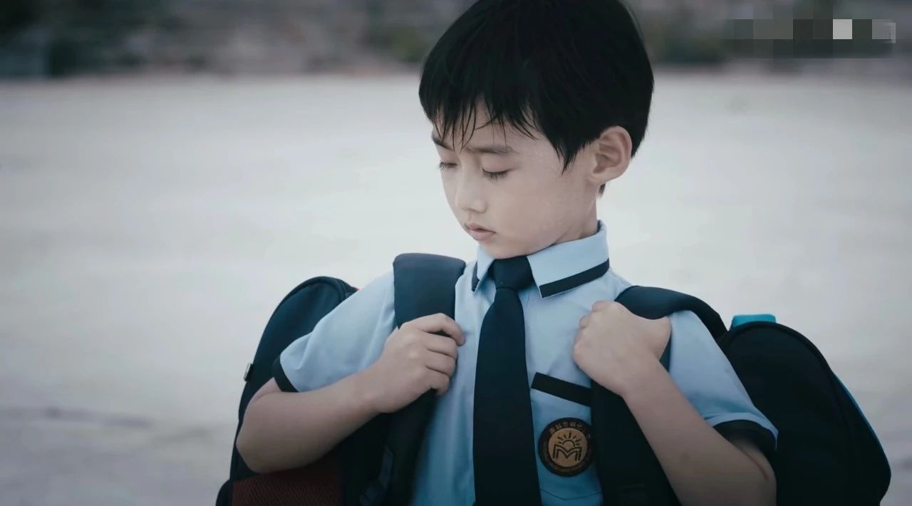 《冰糖炖雪梨》:吴倩张新成"高甜"来袭,童年回忆成"败笔"