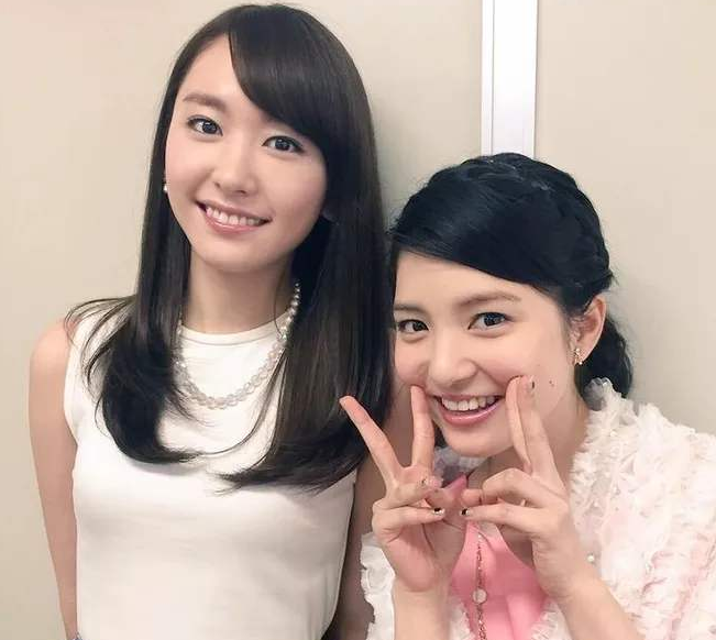 很多中国女明星的身高都跟她差不多,但是在日本娱乐圈里面,新垣结衣就