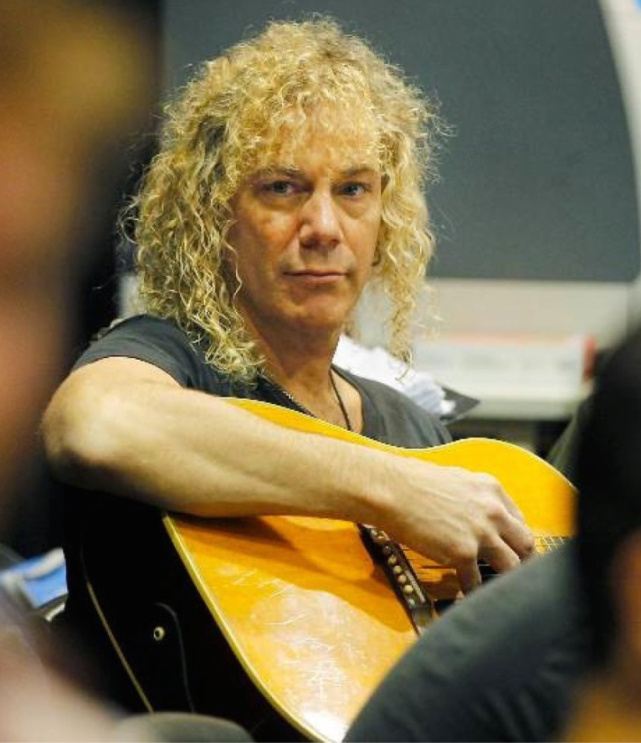 美国资深音乐人大卫·布莱恩 确诊感染新冠肺炎