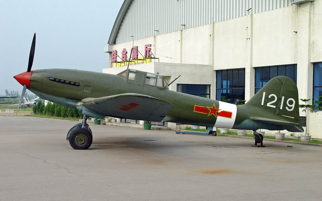 强5强击机:型号功能单一却在前线顶了50年,如今被无人机替代!