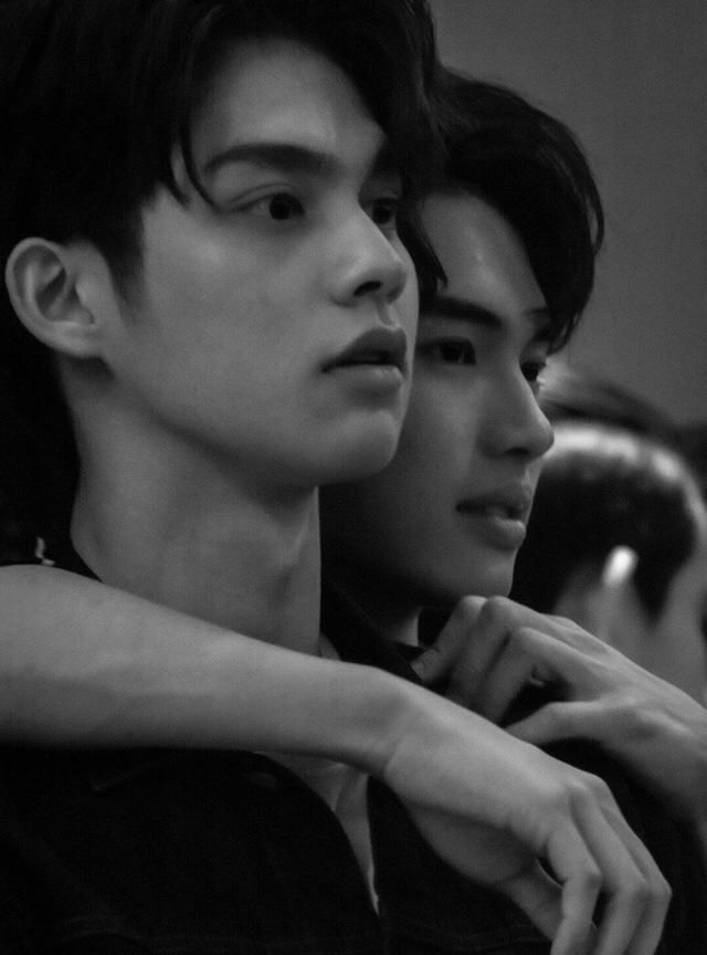 渣男脸却成为国民男友,被赞颜值天花板