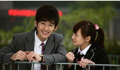 一, 郑爽《一起来看流星雨》 楚雨荨&慕容云海