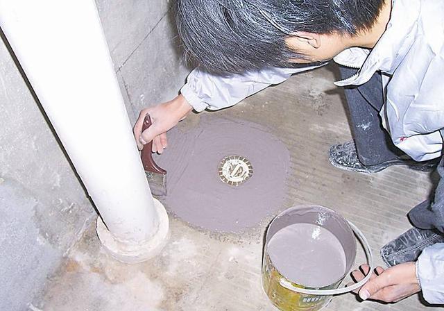 卫生间装修翻车师傅装完拍屁股走人你也不验收活该楼下找