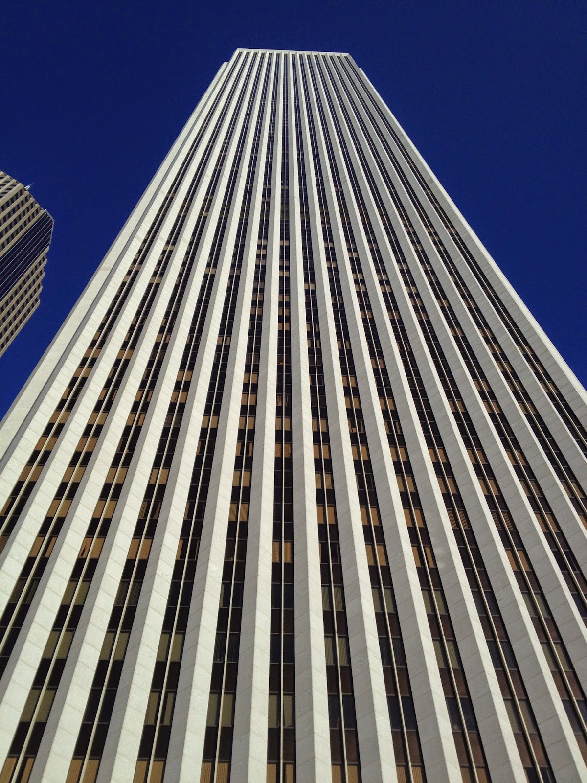 2亿建,又花8千万全换成花岗岩|怡安中心|大理石|花岗岩_新浪新闻