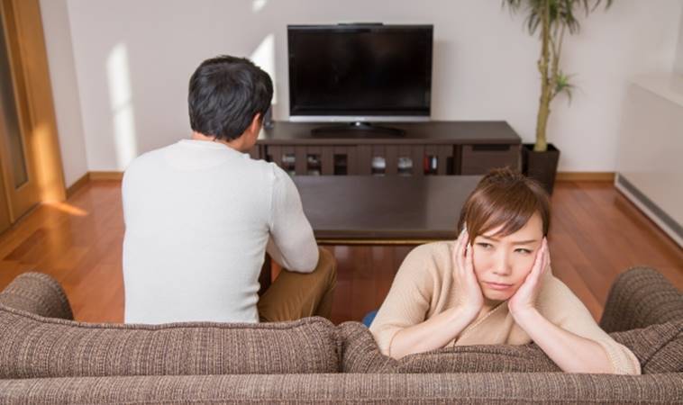 工作家庭两头忙,别把职场低气压带回家|家庭|夫妻|职场_新浪新闻