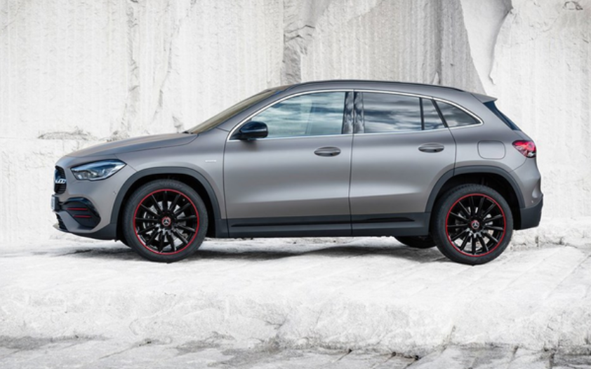 还等奔驰新GLA吗？动力由1.6T变成1.3T