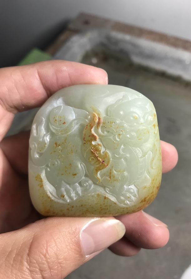 赤子之心做玉雕—记顾兴林大师的玉雕之路