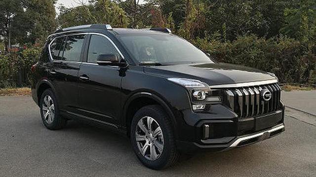 3分钟看车圈：新款奔驰E级长轴距涨价7千元 哪儿变了