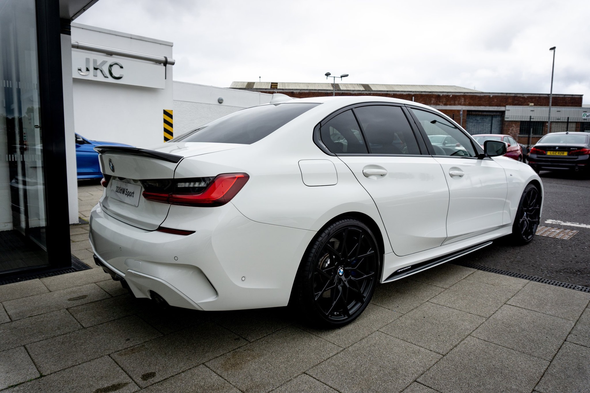 全新宝马3系 g20 m-performance性能套件 运动感十足