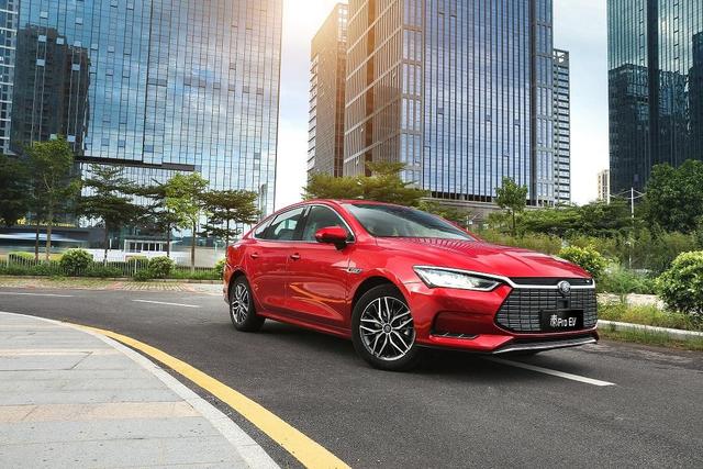 Model S 660km续航一马当先，续航最长车型大盘点，你还焦虑吗？