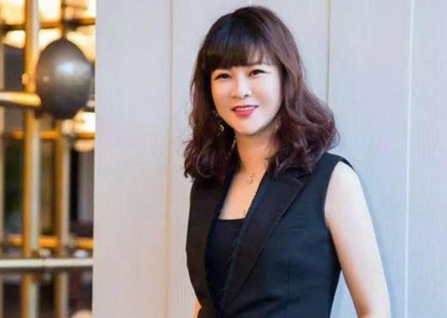 乐华ceo也有明星梦杜华14岁连走三年南昌街渴望被星探挖掘