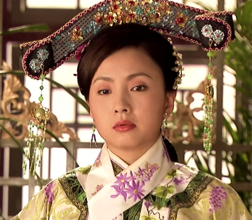 她是鳌拜的义女,康熙的第二任皇后,一生位尊而不受宠|孝昭仁皇后|鳌拜