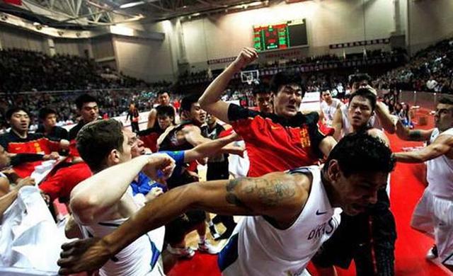 时隔10年朱芳雨回应"朱八拳":打架非最好解决方式,是反面教材