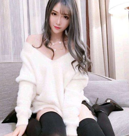 虎牙也有会战术后退的女主播cos妲己看着是真的肉