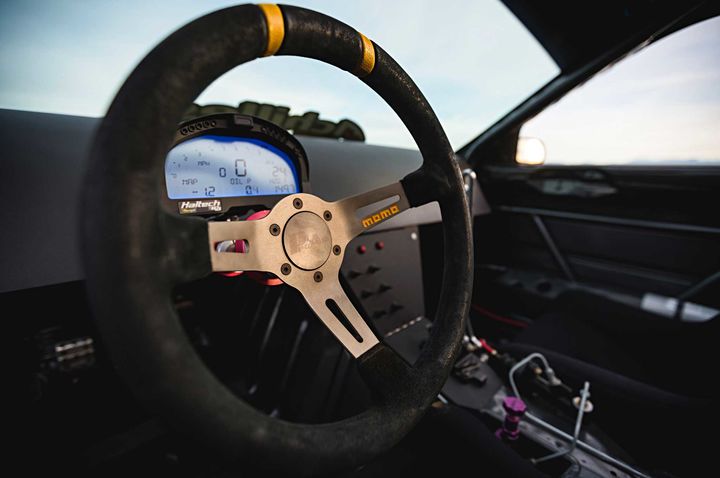 改装1988版第二代马自达rx-7(fc3s)