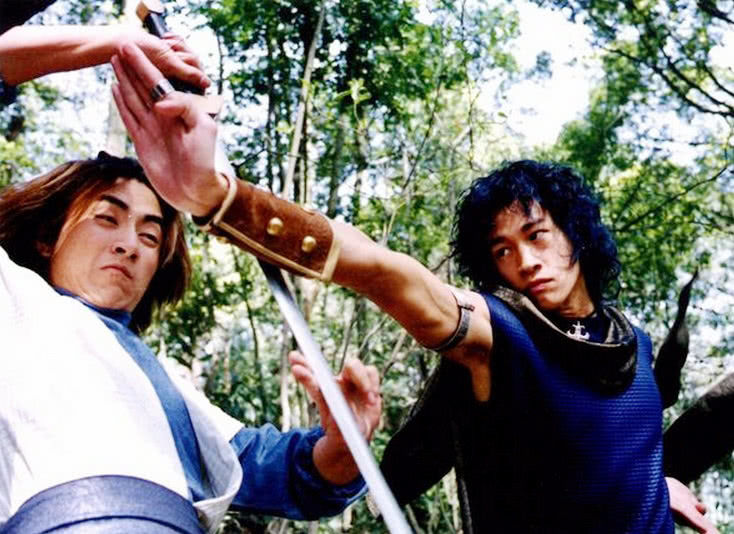 《风云3》神兵尘封洞窟,黑甲战士逆袭,倔强断浪值得拥有光环