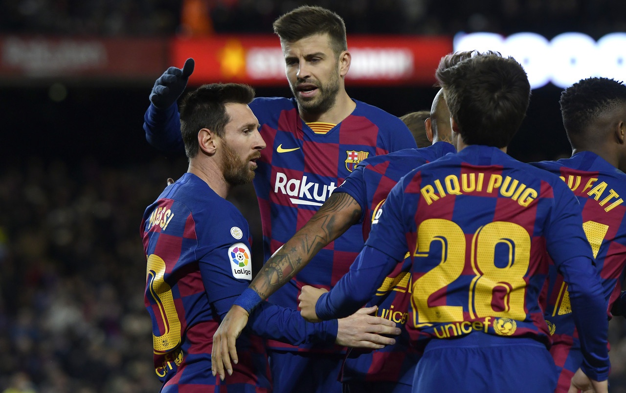 塞尔电台:巴萨一线队不接受降薪70%提议