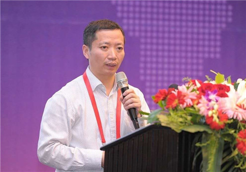 吴亚平:主动建立小微企业无息贷款机制