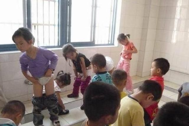 为啥孩子不愿在幼儿园拉粑粑?这些原因家长要知道!