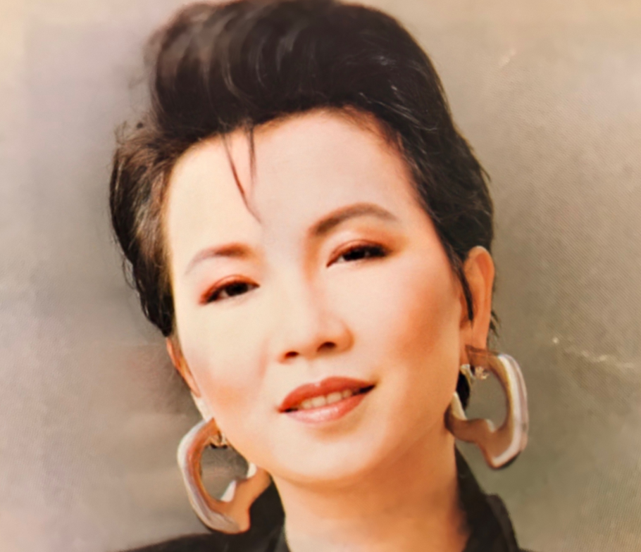 67岁苏芮近况曝光,再唱《酒干倘卖无》,身材发福歌声却依然嘹亮