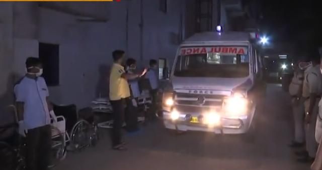 纳萨尔游击队大突袭,无人机吊打印度军事警察休闲区蓝鸢梦想 - Www.slyday.coM 纳萨尔游击队大突袭,无人机吊打印度军事警察休闲区蓝鸢梦想 - Www.slyday.coM