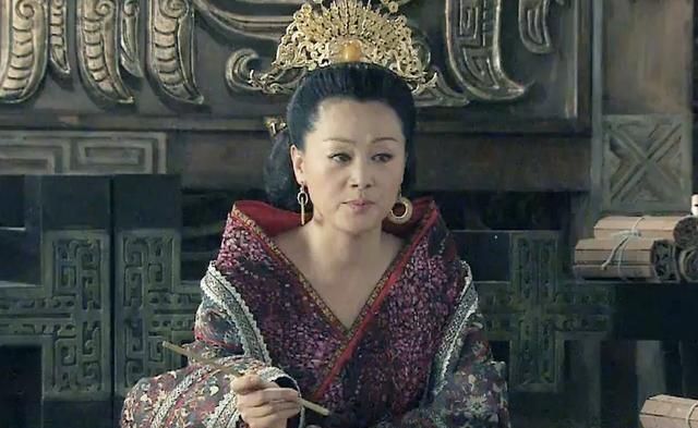 只因太监写错一个字,使小宫女变成皇后权倾朝野|刘盈|宫女|太监_新浪