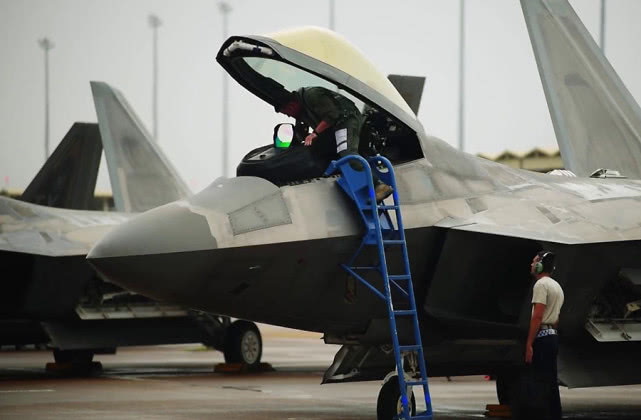 落后就要挨打的教训不能一而再再而三地上演, 代号"995"的国防工程于