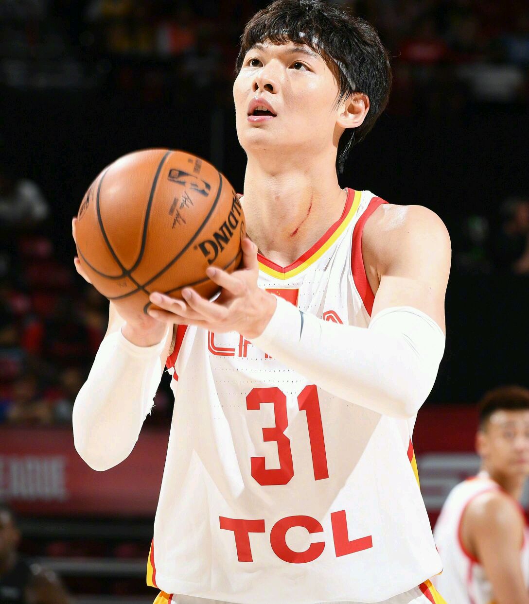 就在27日16:00时|王哲林|陈林坚|pk赛_新浪网