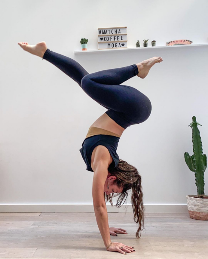 颇有韵味看王楚函练瑜伽像欣赏一幅灵动的山水画