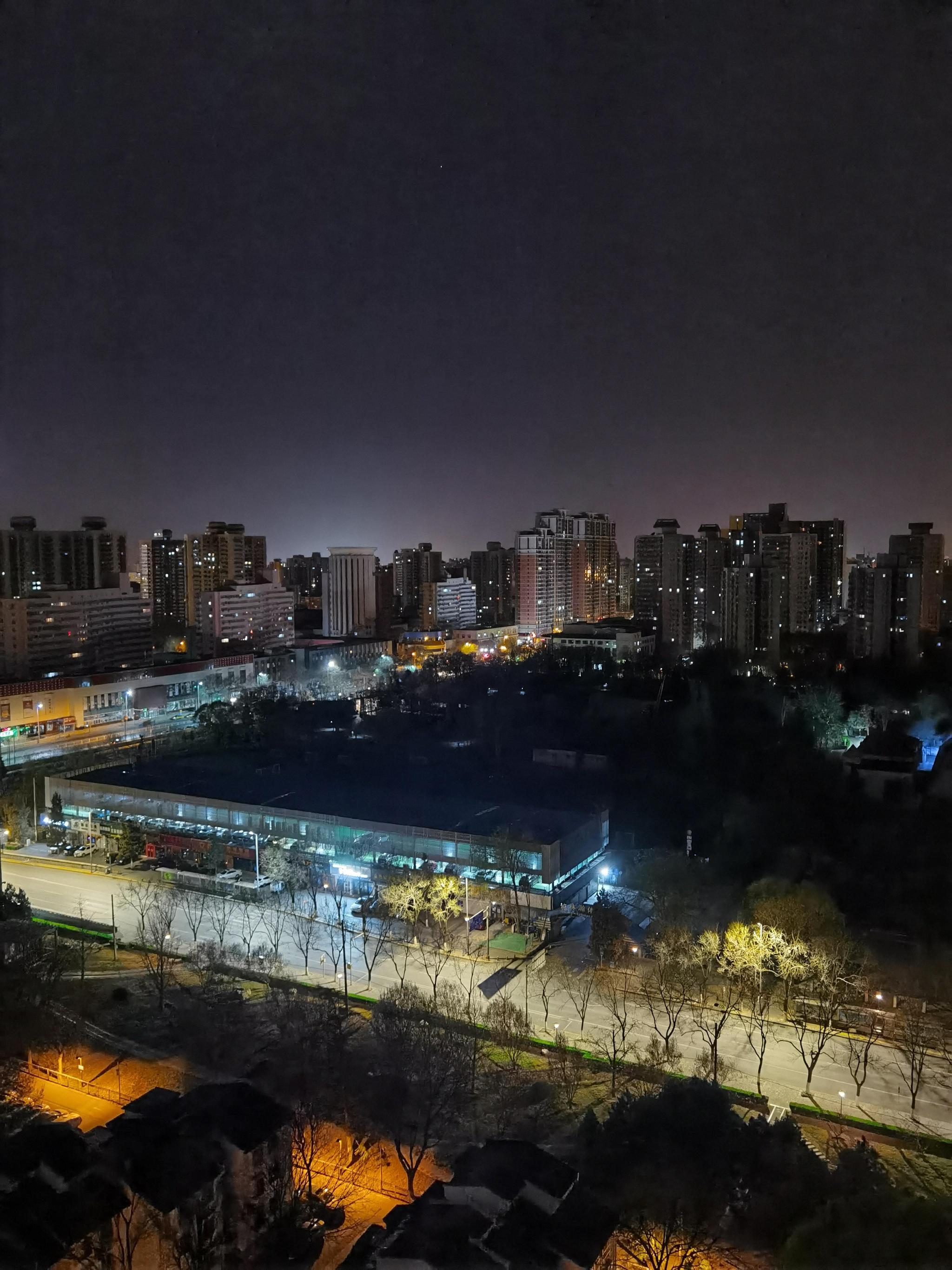 华为p40系列上手评测10倍光变超级大底买相机送5g